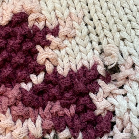 Elegant Cream Floral Turtleneck Sweater - Picture 9 of 15